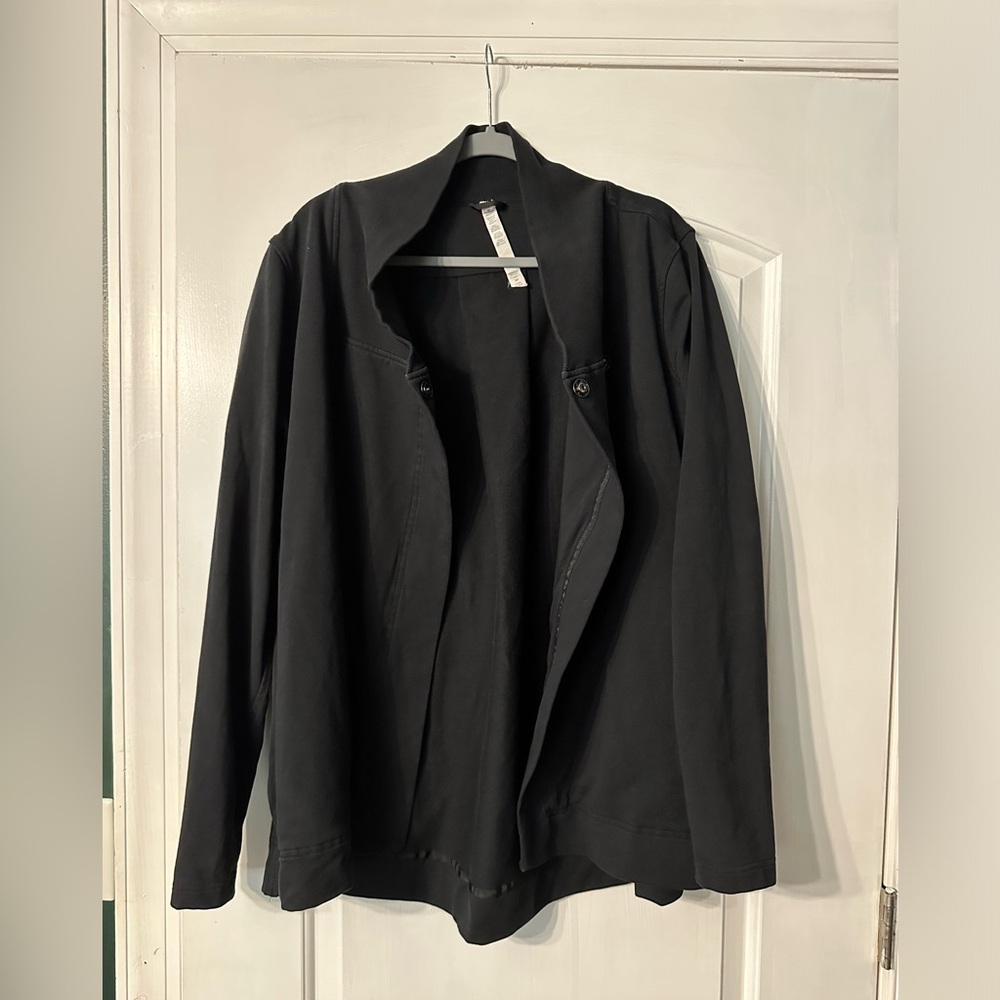 Lululemon cape jacket